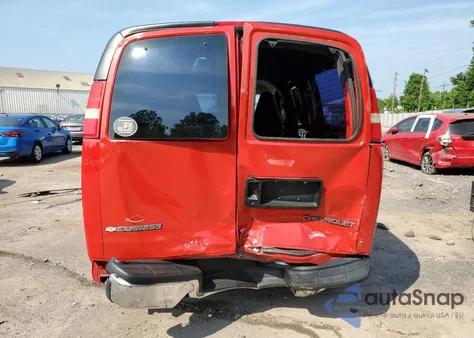 2003 Chevrolet Express G1500 from USA, damaged, VIN 1GCFG15T431220187